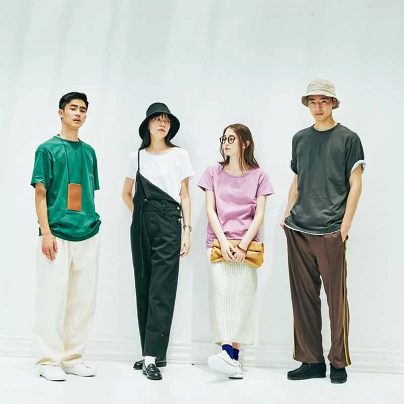 Tシャツ 丈が長いとダサい？