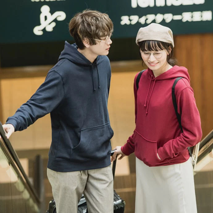 ストリートスタイルで人気のTシャツブランドは？
